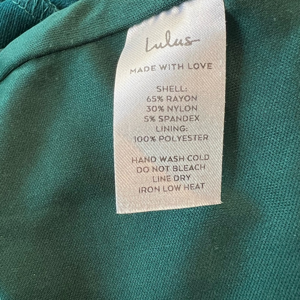 Lulu's Fitted Teal Emerald Green Mid Length Dress Straps Side Slit Extra Small - Picture 12 of 13